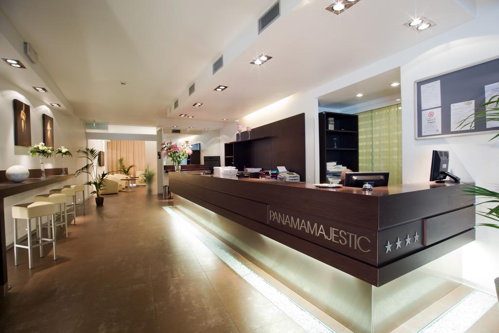 Hotel Panama Majestic Римини Экстерьер фото