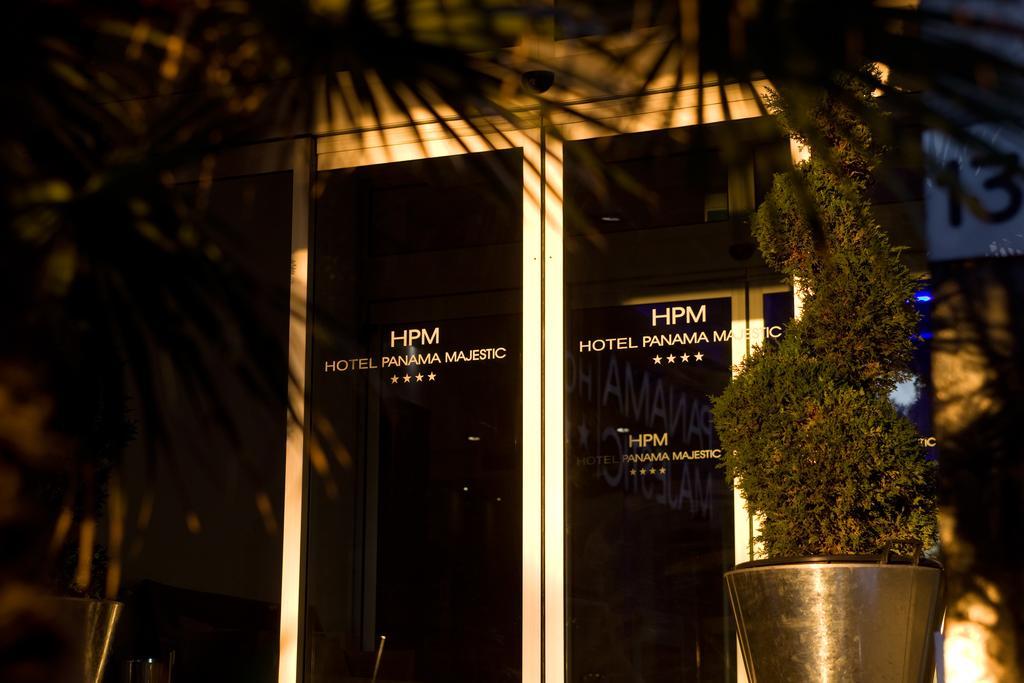 Hotel Panama Majestic Римини Экстерьер фото