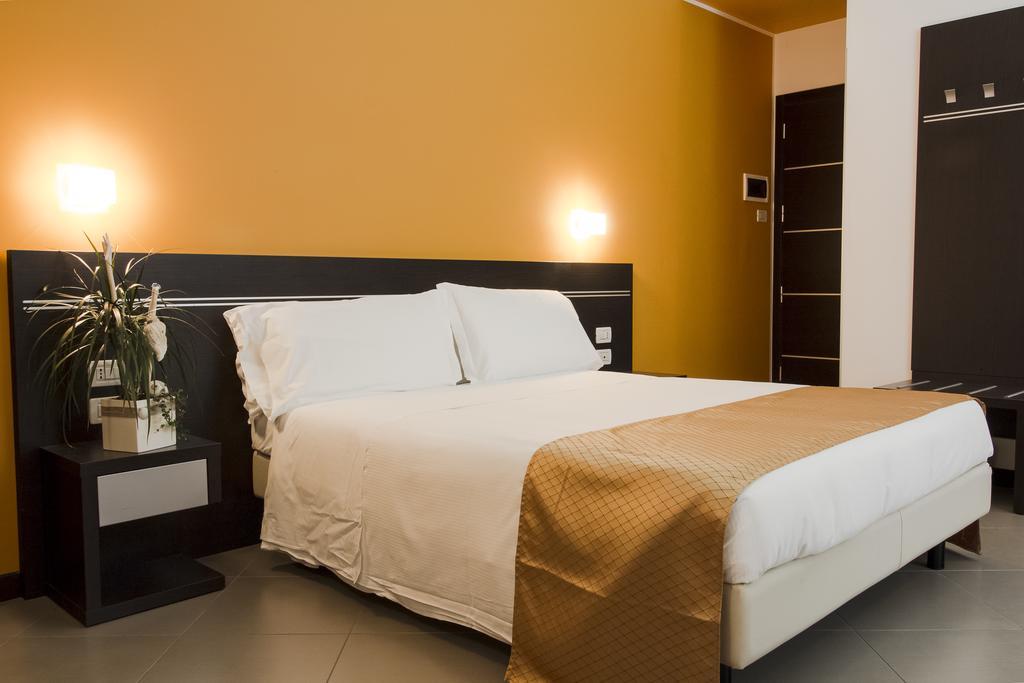 Hotel Panama Majestic Римини Экстерьер фото